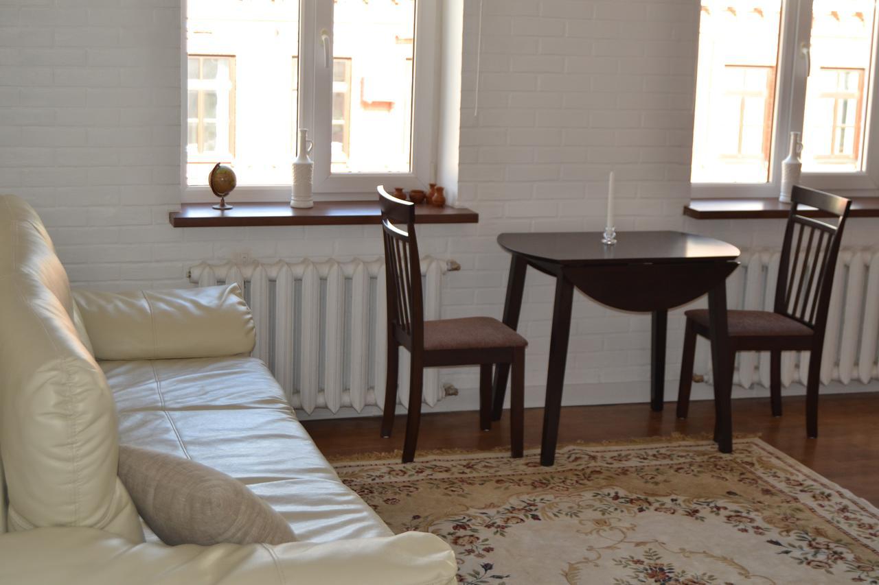 Vladimirskie Apartamenty In Center Of เบรสต์ ภายนอก รูปภาพ